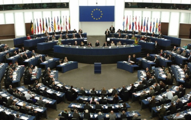 حاكمی شه‌رعى ویلایه‌تى دیجله‌ى داعش له‌گه‌ڵ ئافره‌ت بڵاوده‌بێته‌وه‌